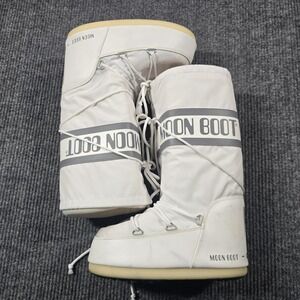 Tecnica Moon Boots Womens Size 8.5 White Snow Boot The Original Logo